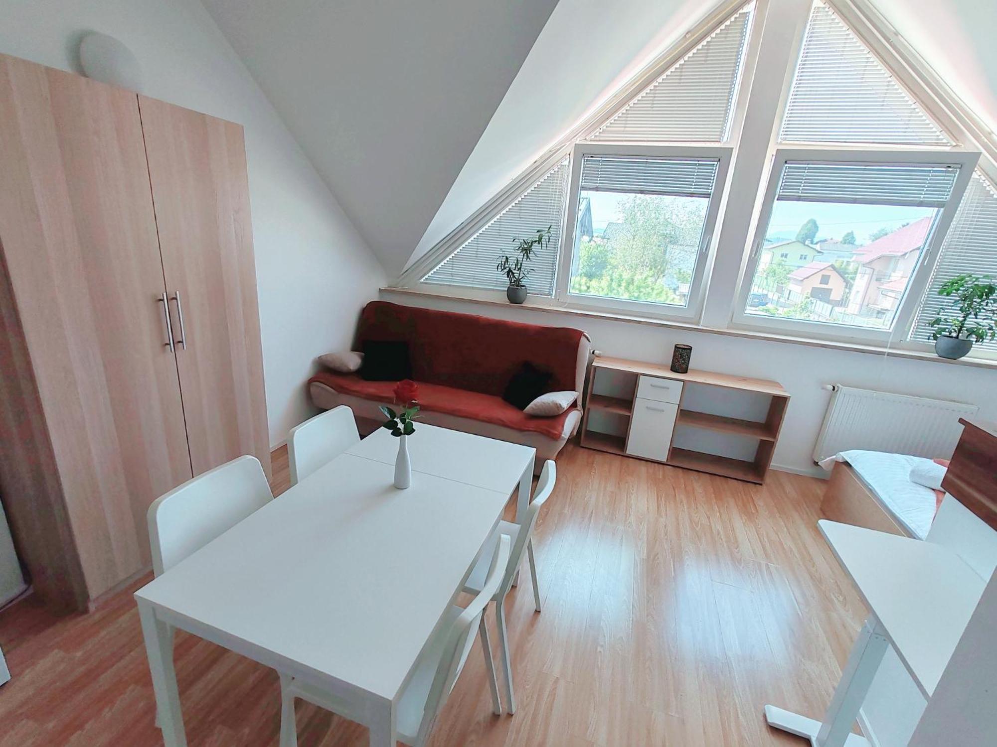 Lucky Center Ljubljana Apartment Ngoại thất bức ảnh