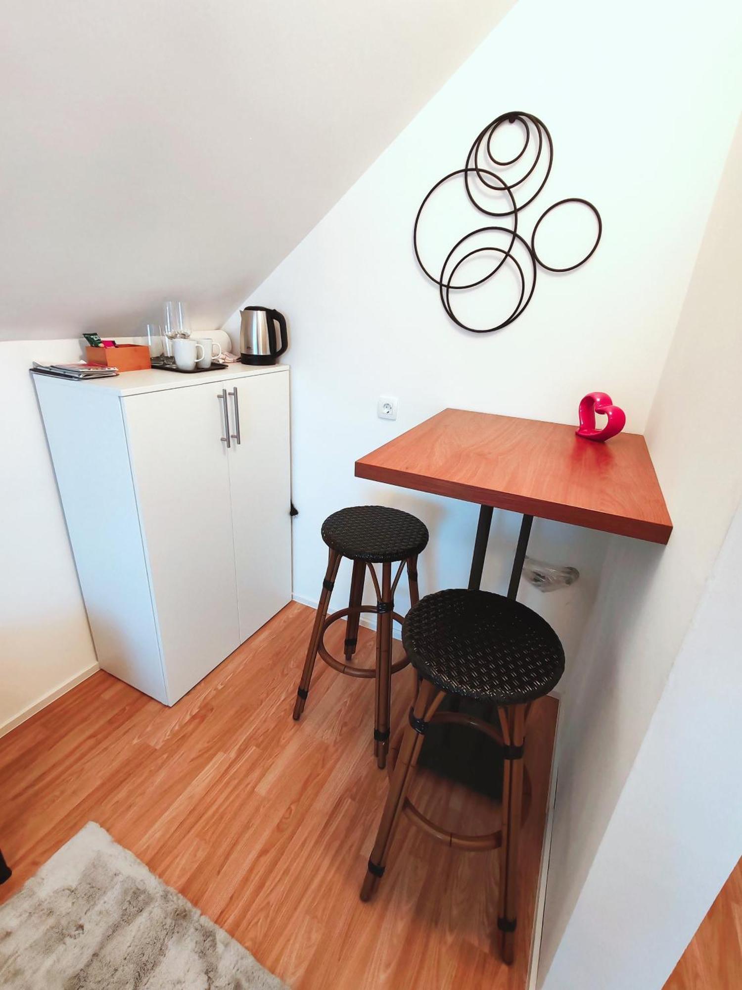 Lucky Center Ljubljana Apartment Ngoại thất bức ảnh