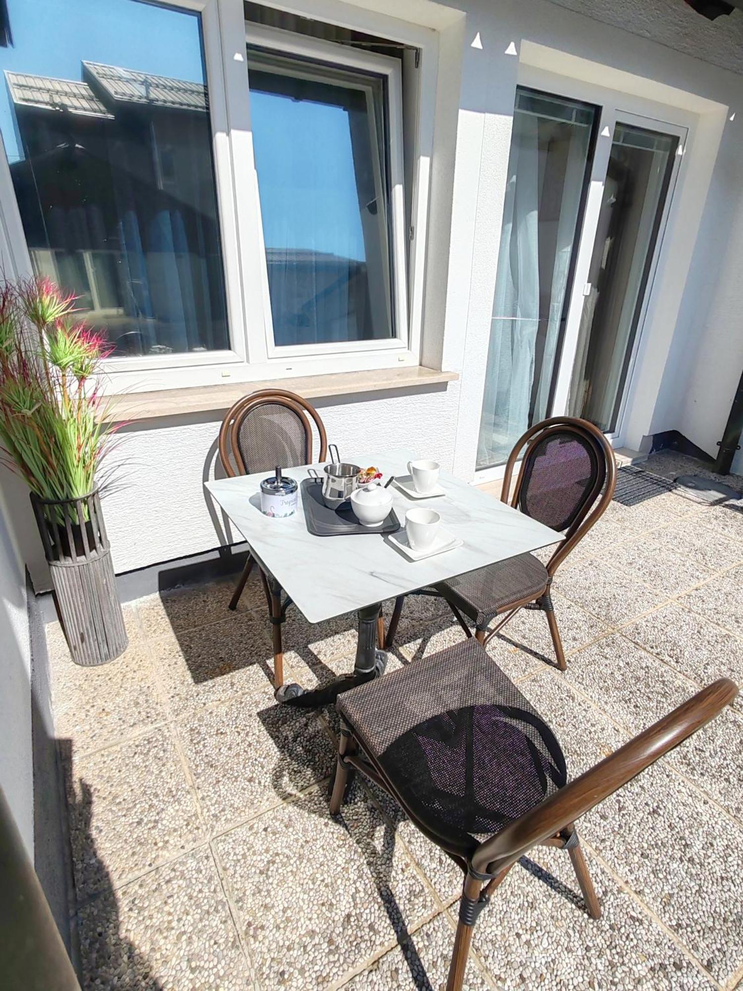 Lucky Center Ljubljana Apartment Ngoại thất bức ảnh