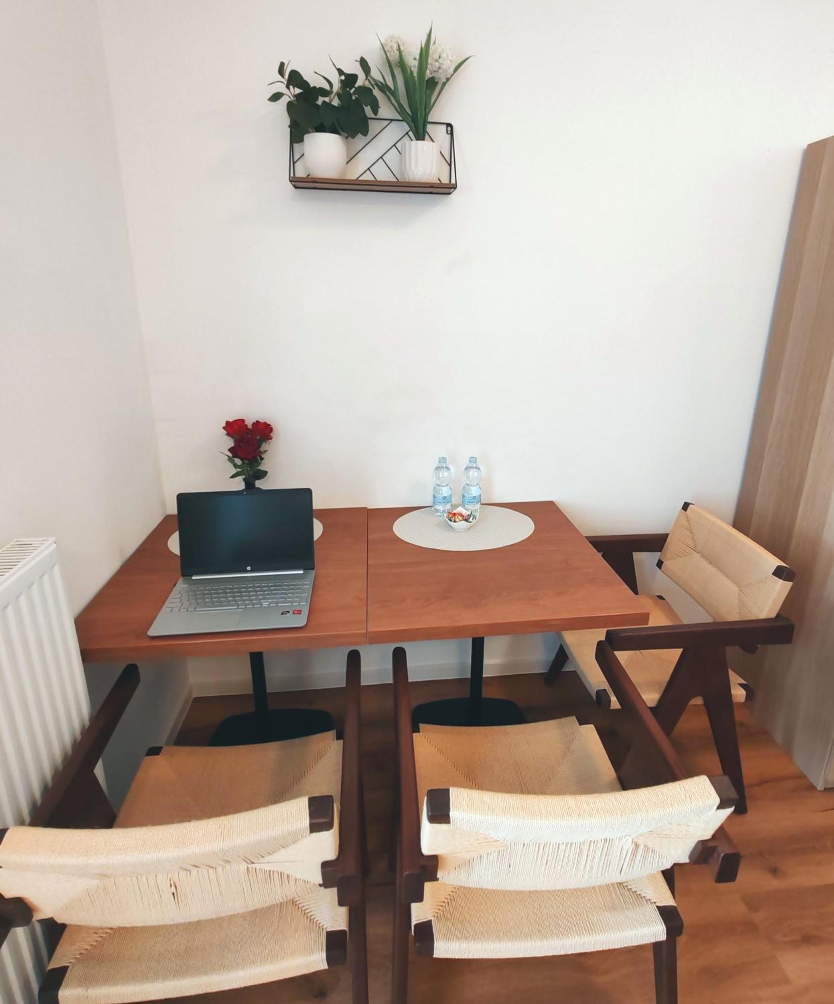 Lucky Center Ljubljana Apartment Ngoại thất bức ảnh