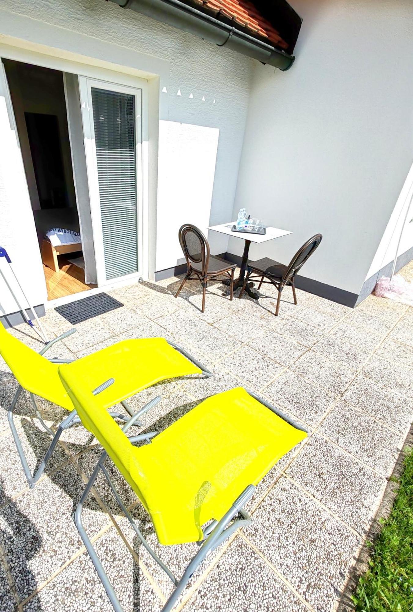Lucky Center Ljubljana Apartment Ngoại thất bức ảnh